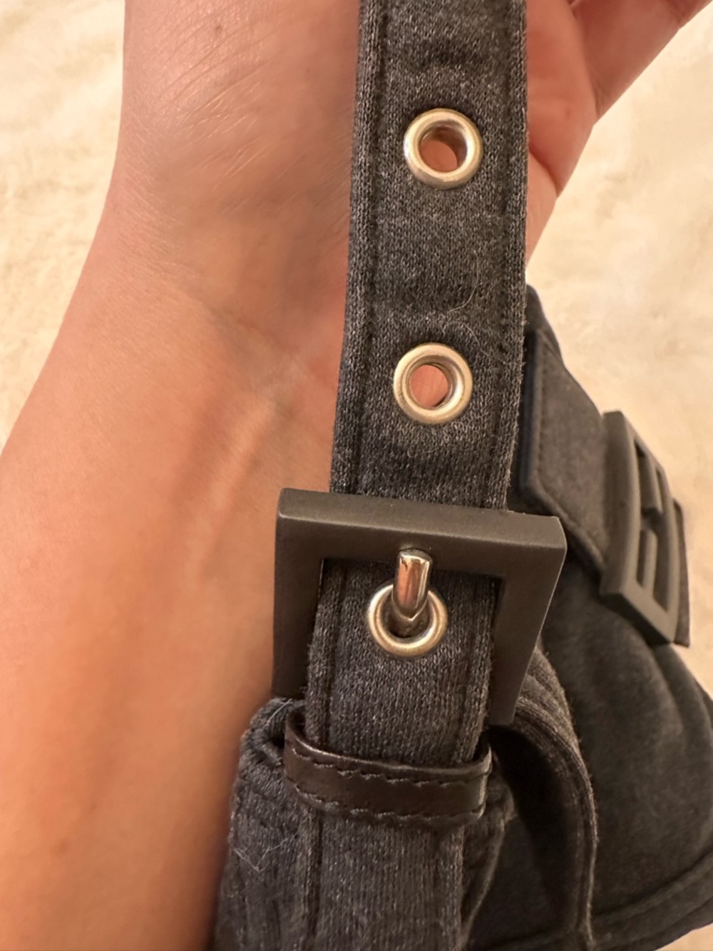 Fendi Baguette Charcoal Grey Cloth Shoulder Bag - Picture 4 of 9